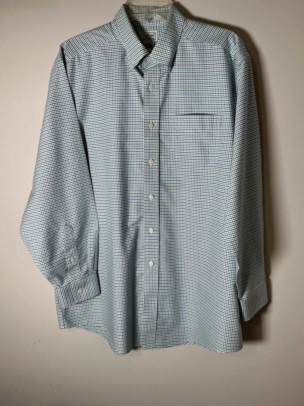 Classic L.L. Bean Men's Wrinkle-Free Button Down Shirt L